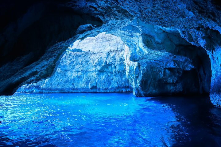 Half Day Tour in Marsaxlokk Village, Market, Blue Grotto & Qrendi