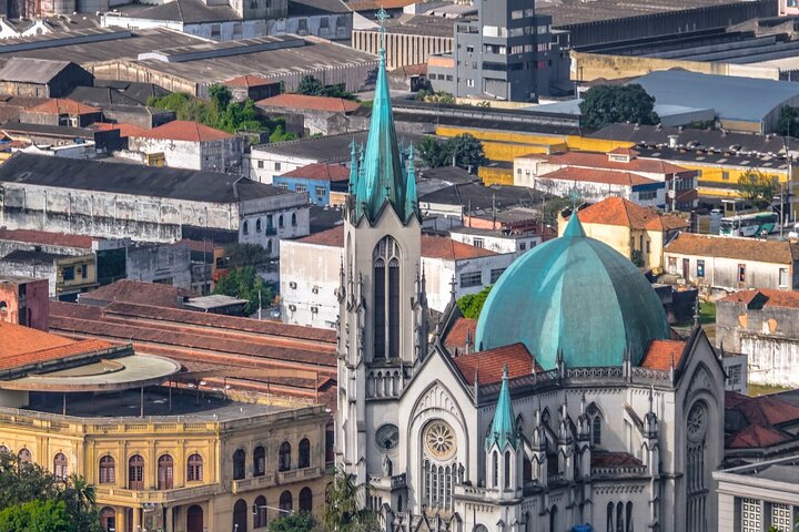 Explore Santos on a full-day tour! (1 to 18 people)