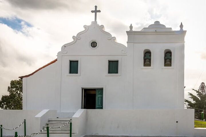 Explore Santos on a full-day tour! (1 to 18 people)
