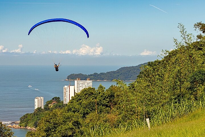 Explore Santos on a full-day tour! (1 to 18 people)