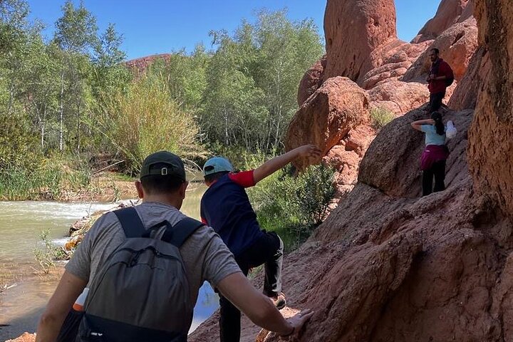 Private Hike to Monkey Fingers Canyon