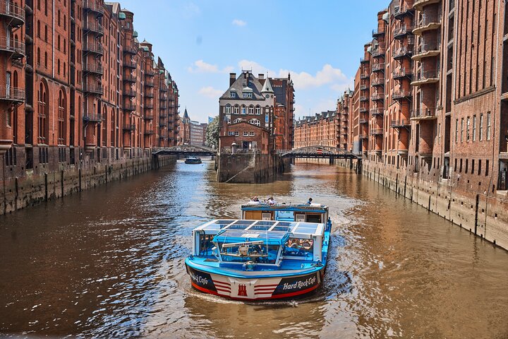 90-minute harbor tour through the Speicherstadt in Hamburg