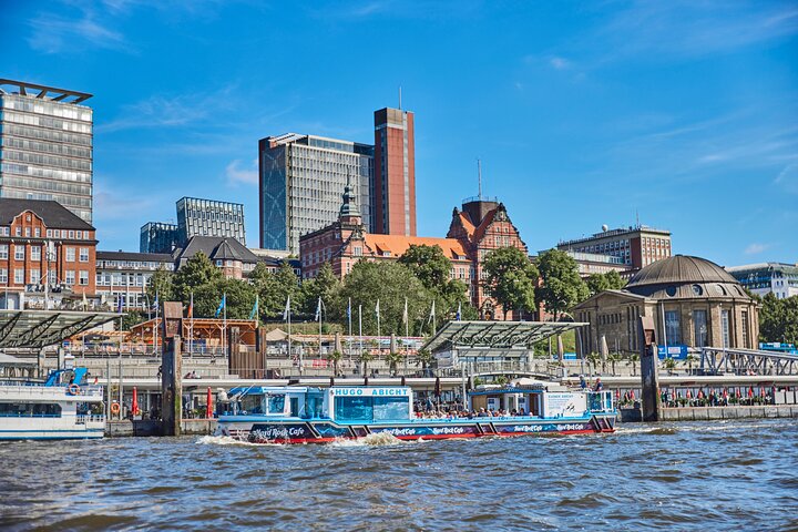90-minute harbor tour through the Speicherstadt in Hamburg