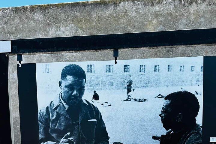 Robben Island Ferry Ticket &Guided Prison Tour with Pick-up& back