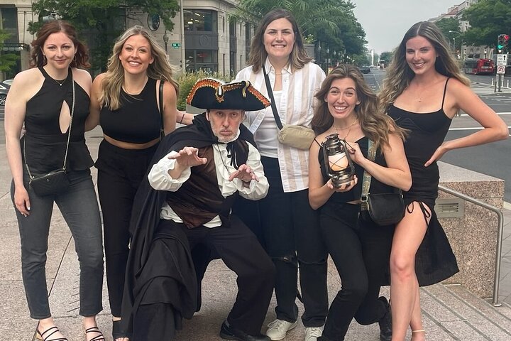 Baltimore Bewitched: Raven's Revenge, Bones & Ballads Ghost Tour