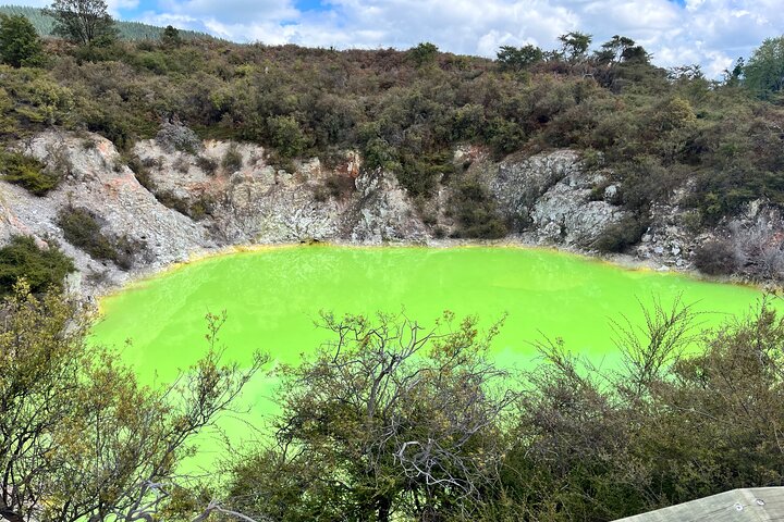 2 Days Private Tour in Tauranga, Rotorua, Taupo from Hamilton