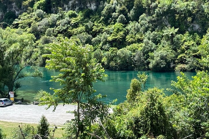 2 Days Private Tour in Tauranga, Rotorua, Taupo from Hamilton