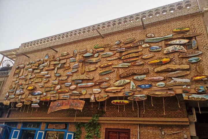 PRI Day Tour in Kashgar including Apa Hoja Tomb, Id Ghar Mosque