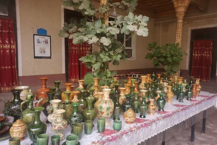PRI Day Tour in Kashgar including Apa Hoja Tomb, Id Ghar Mosque
