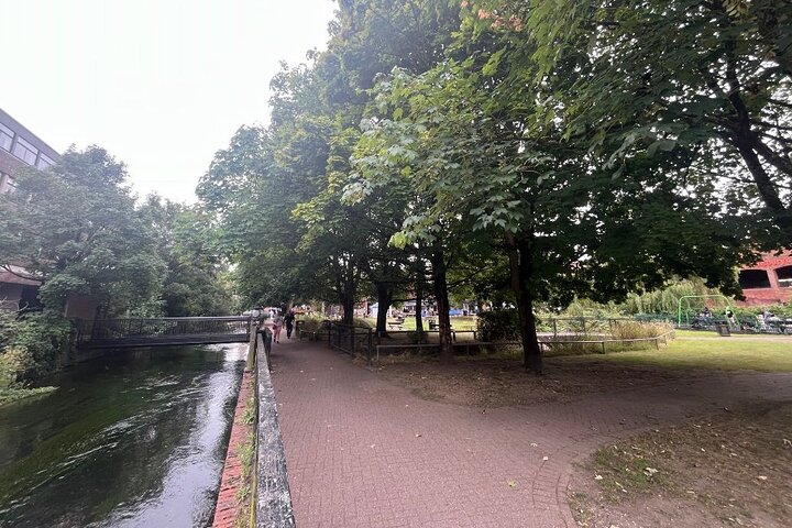 e-Scavenger hunt Salisbury: Explore the city at your own pace