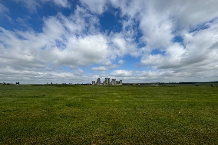 Stonehenge, Avebury & Sacred Sites – Private Day Tour