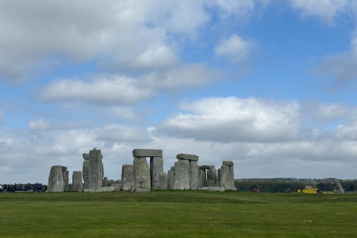 Stonehenge, Avebury & Sacred Sites – Private Day Tour
