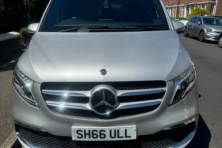 Portsmouth Private Transfer To or From Heathrow Airport