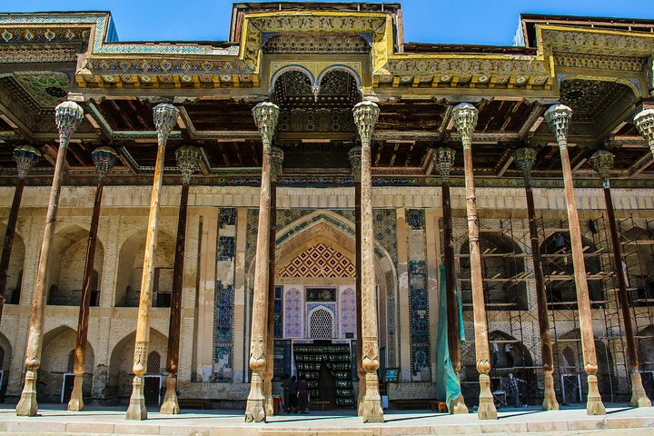 Discover Bukhara One Day Group Experience