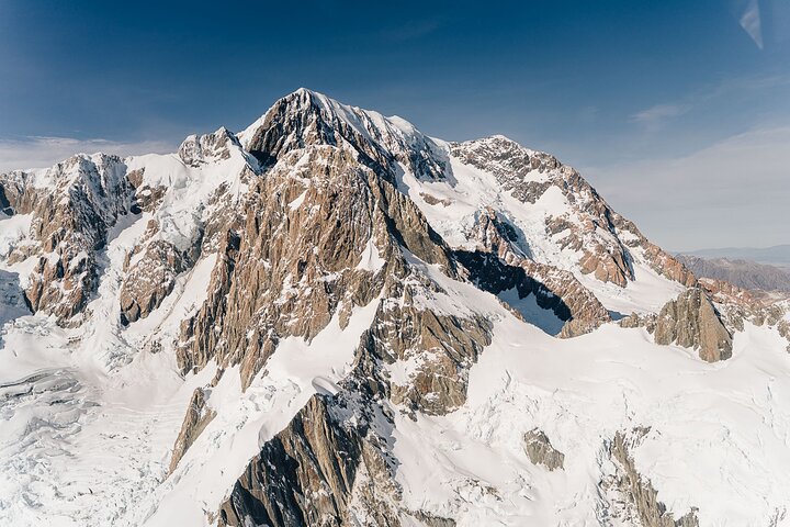 Mount Cook Alpine Explorer Helicopter Flight with Alpine Landing