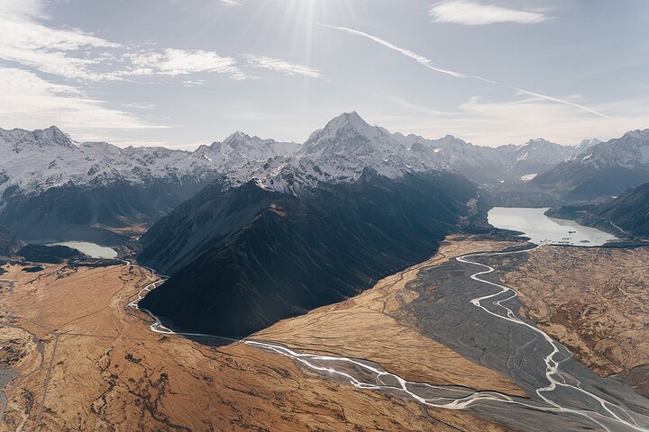 Mount Cook Scenic 35 Minute Helicopter Flight