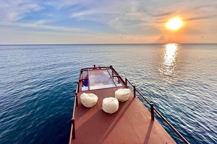 Koh Tao’s Top Snorkeling Spots by Vintage Wooden Boat