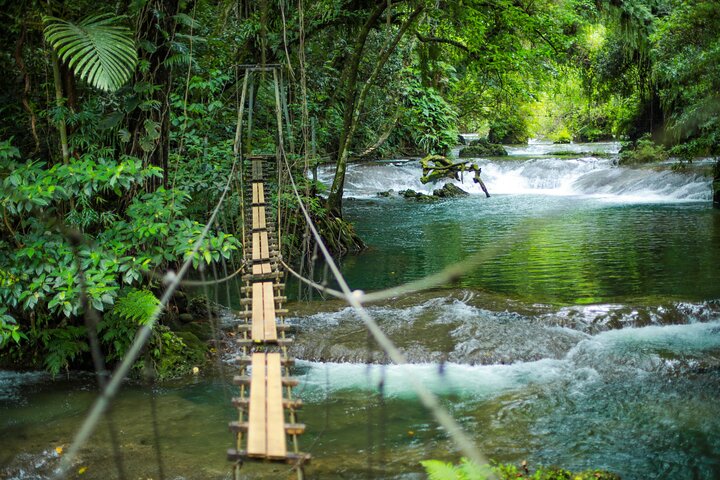 Half Day Blue Lagoon and Cascades Tours