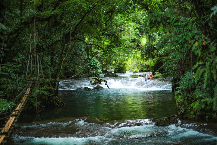 Half Day Blue Lagoon and Cascades Tours