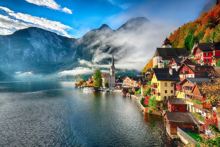 From Vienna, Lakes to Mountains, Hallstatt and Salzburg Tour