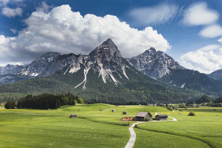 From Vienna, Lakes to Mountains, Hallstatt and Salzburg Tour