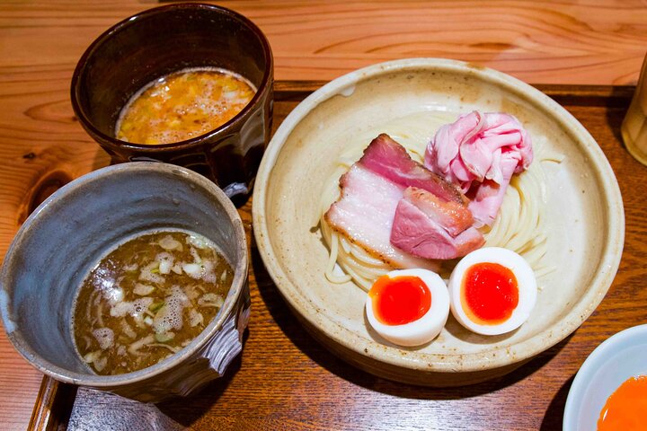 Tokyo Ramen Tasting Tour with 6 Mini Bowls at 3 Ramen Shops