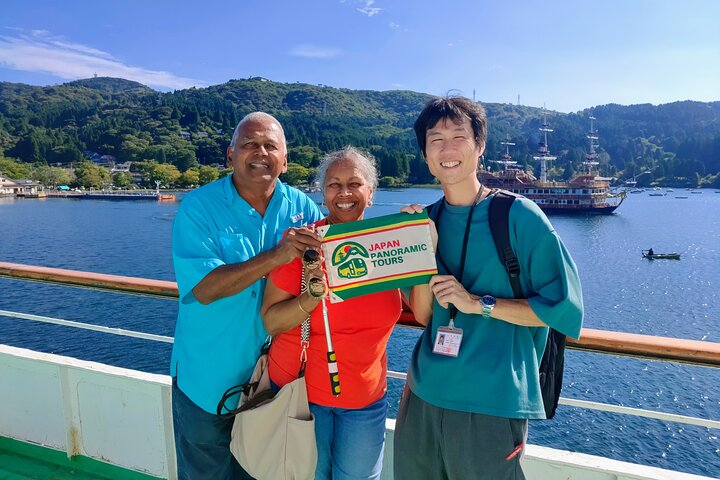 Mt Fuji and Hakone 1-Day Bus Tour Return by Bullet Train