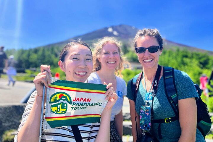 Mt Fuji and Hakone 1-Day Bus Tour Return by Bullet Train
