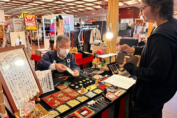 Unveiling Japan in an 8-day tour with a small group