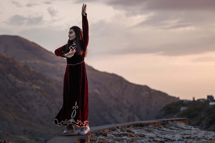 Garni Geghard Symphony of Stones Lavash Baking Tour from Yerevan