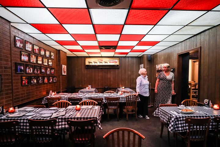 Haunted by History: True Crime Walking Dinner Tour