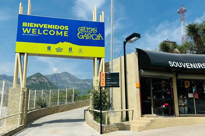 The best tour to "Grutas de García" + Cable Car + Guide + transfer
