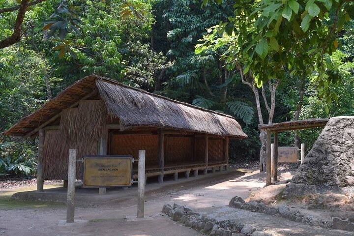 Dien Bien Phu Battlefield Exploration Tour