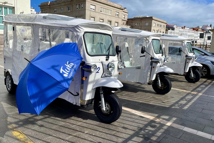 Private VIP Tour in Tuk tuk A Coruña