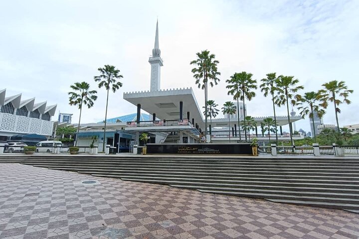 Private Port Klang Cruise to Kuala Lumpur City Tour