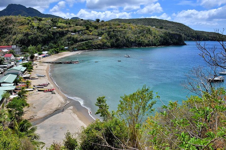 Private St Lucia Shore Tour: Mud Bath Volcano, Pitons & Falls
