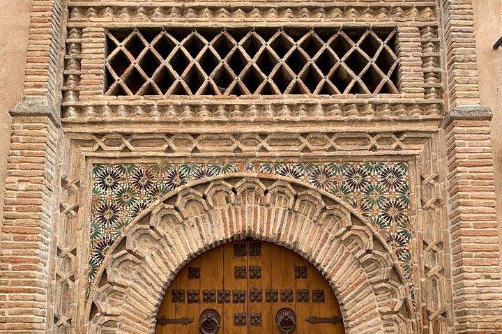 Toledo private walking tour