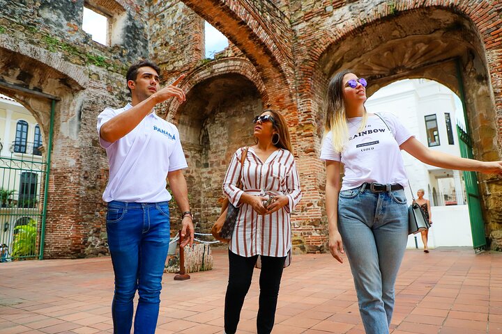 Legends of Casco Viejo Tour: Hidden Gems with Panama Vibes Tours