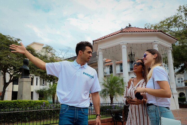 Legends of Casco Viejo Tour: Hidden Gems with Panama Vibes Tours