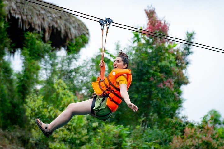 Paradise Cave & Dark Cave 1 Day - Deluxe Small Group