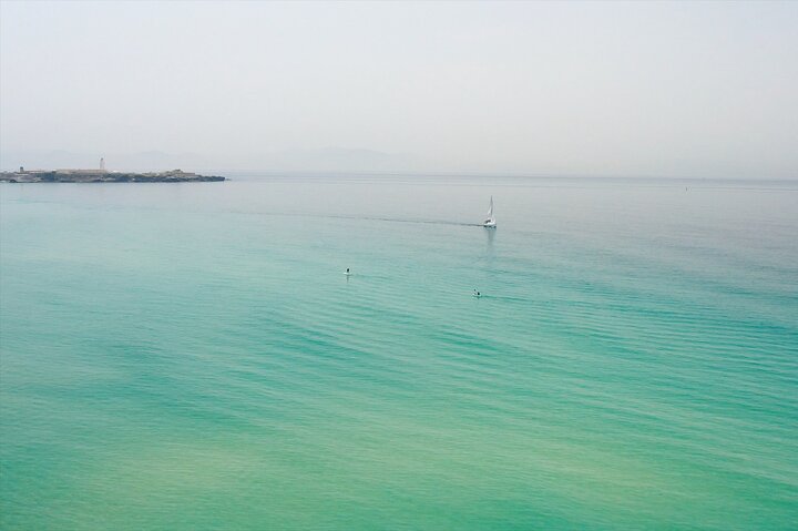 Tarifa Sailing and Snorkeling Excursion with tapas and drinks