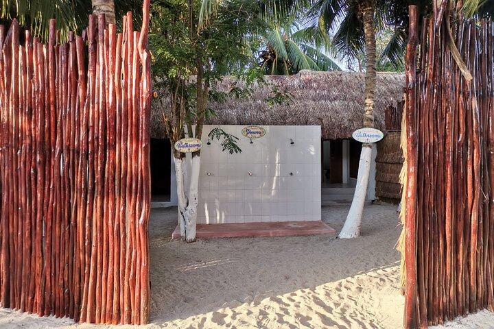 Chula’s All Inclusive Beach Pass with Transport
