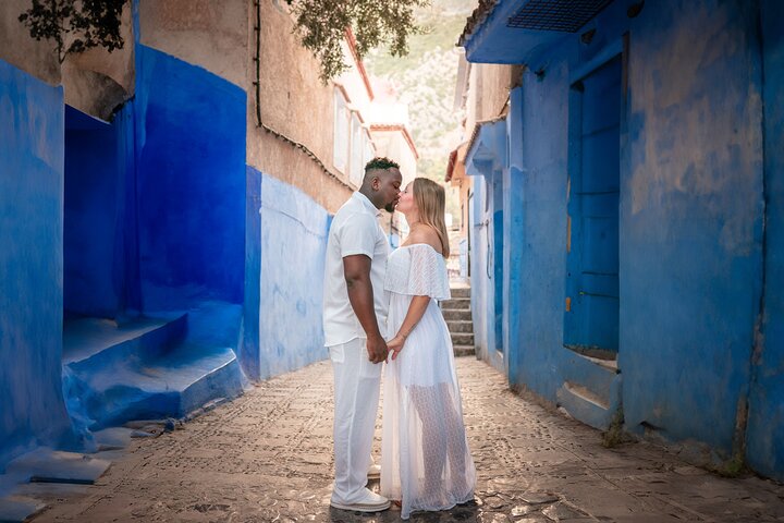 Private photo tour with a local pro photographer
