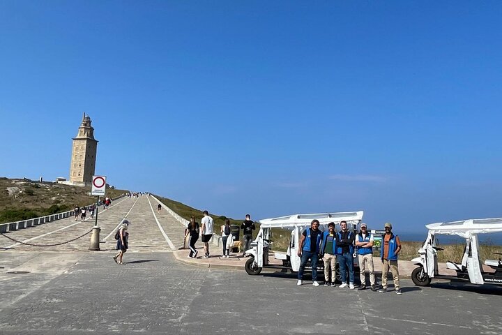 Private PREMIUM Tour in Tuk tuk A Coruña