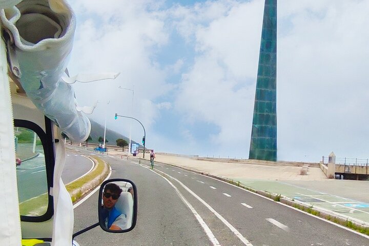 Private PREMIUM Tour in Tuk tuk A Coruña