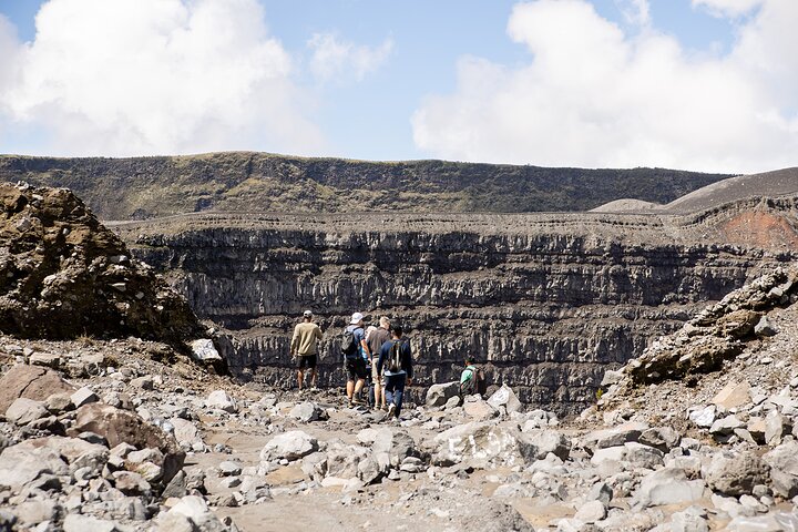 Karthala Volcano Hike Tour