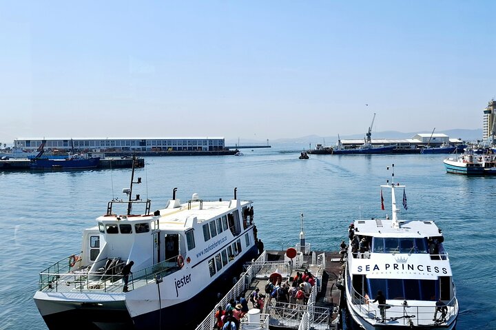 Robben Island Ferry Ticket &Guided Prison Tour with Pick-up& back