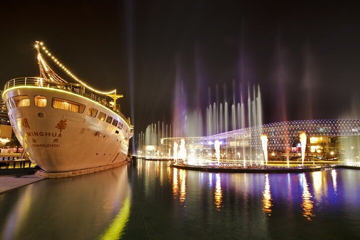 From Hong kong to Shenzhen tour with Flexible Itinerary / English
