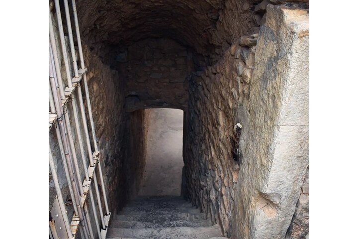 Fun VIP: Dougga UNESCO, Bulla Regia & Testour (Pickup All)