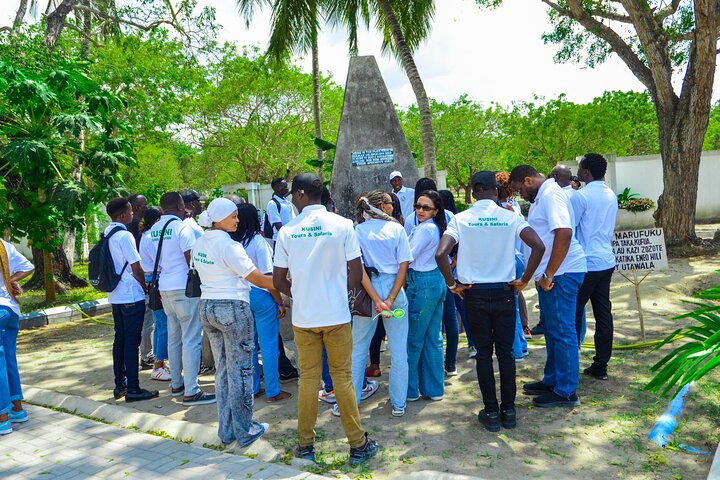 Bagamoyo Tour
